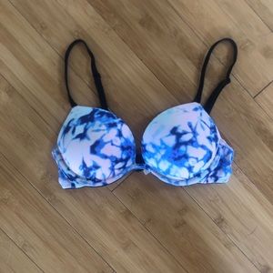 VS PINK Wear Everywhere Super Push-up Bra